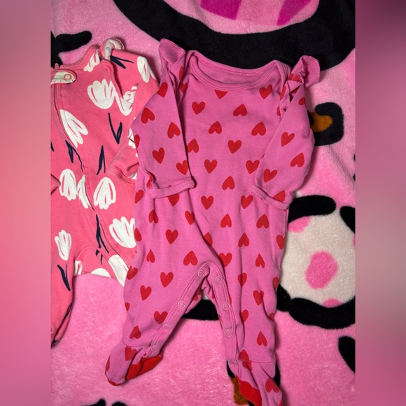 Newborn girl pajama bundle - Picture 2 of 8